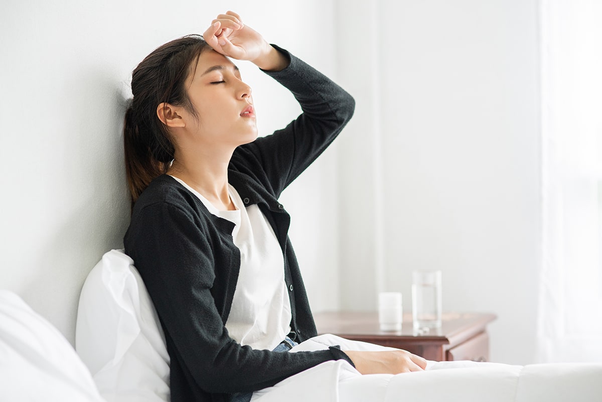 Không nên dùng yến sào cho người đang sốt cao - Bài viết: Những tác hại phụ của yến sào không phải ai cũng biết