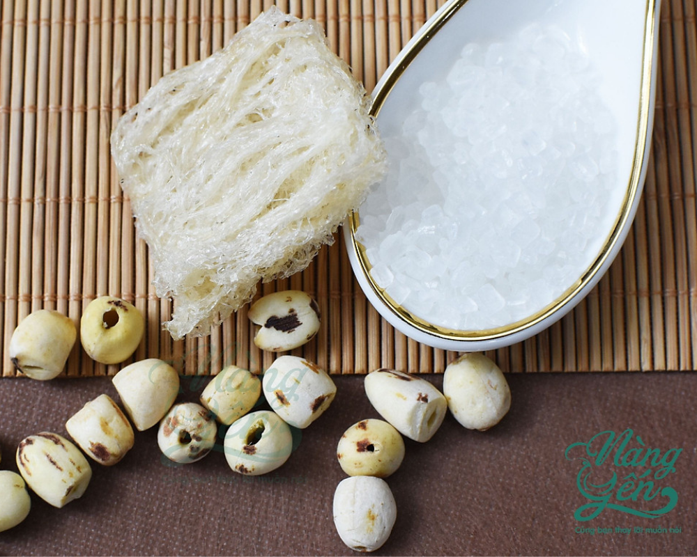 Nguyên liệu dùng để chưng Yến hạt sen