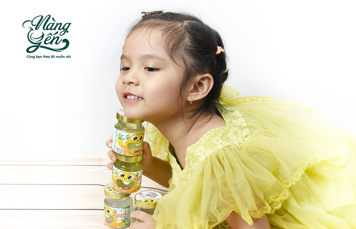 Nước Yến cho bé thương hiệu Nàng Yến